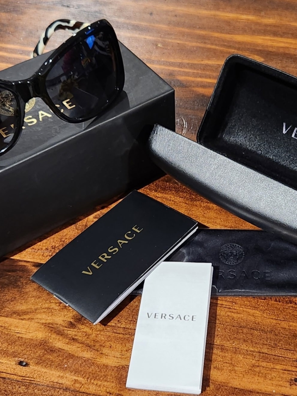 Authentic Versace VE2101 Black Sunglasses Full Set Box & CaseSunglasses